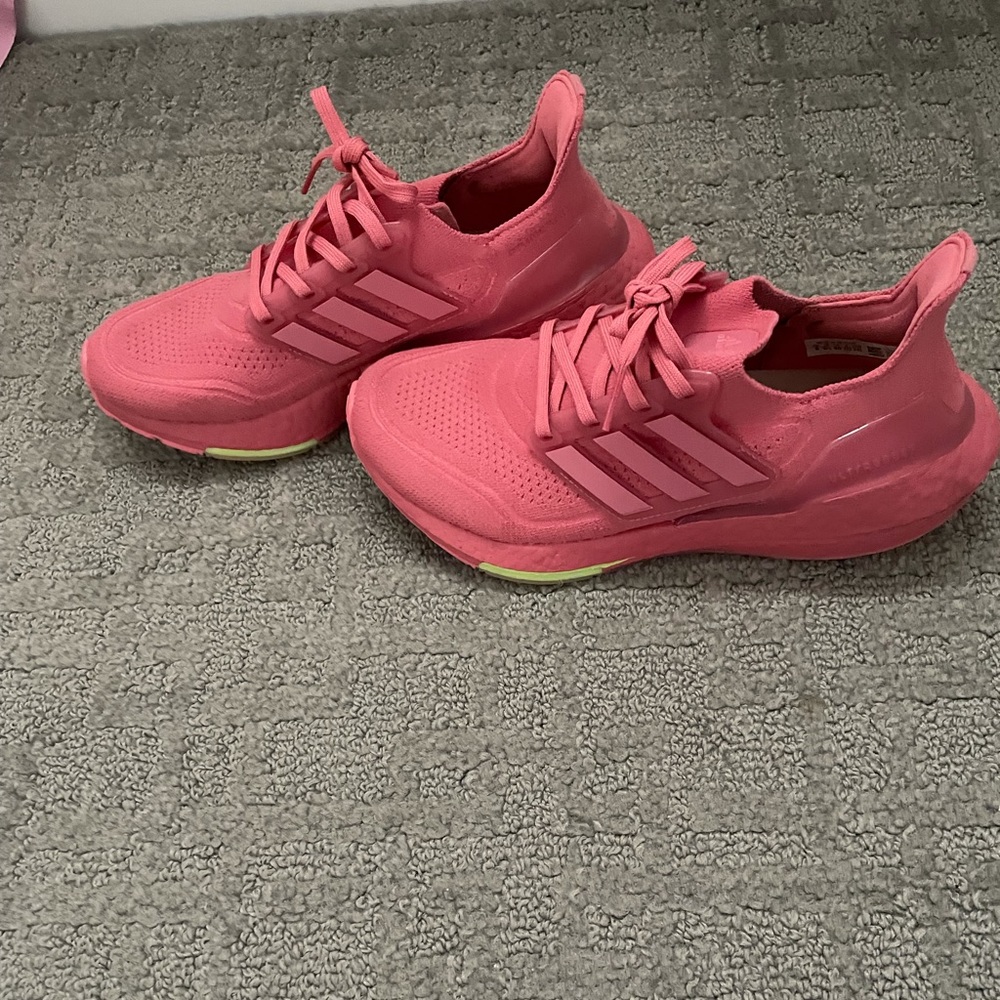 Women’s adidas ultraboost 21 sneakers